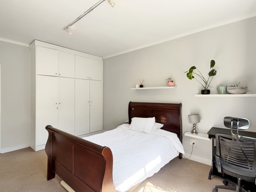 3 Bedroom Property for Sale in Gardens Western Cape